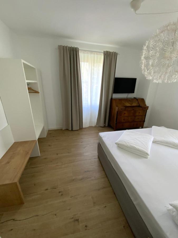 ריבה דל גארדה Verdepiano Bed & Camping מראה חיצוני תמונה